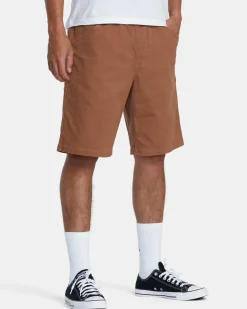 RVCA AMERICANA 17