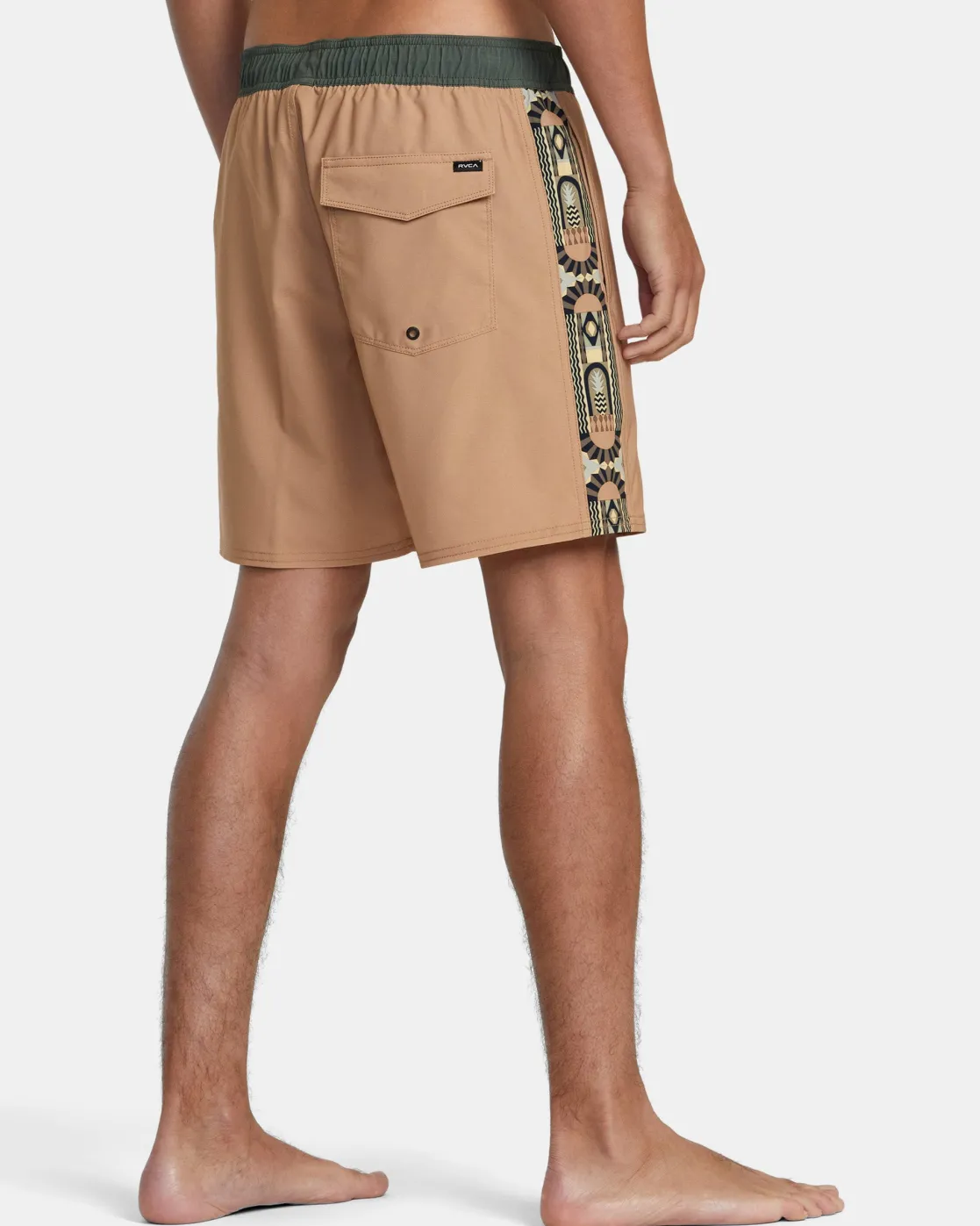 RVCA APEX ELASTIC WAIST 17" BOARDSHORTS Camel Sale