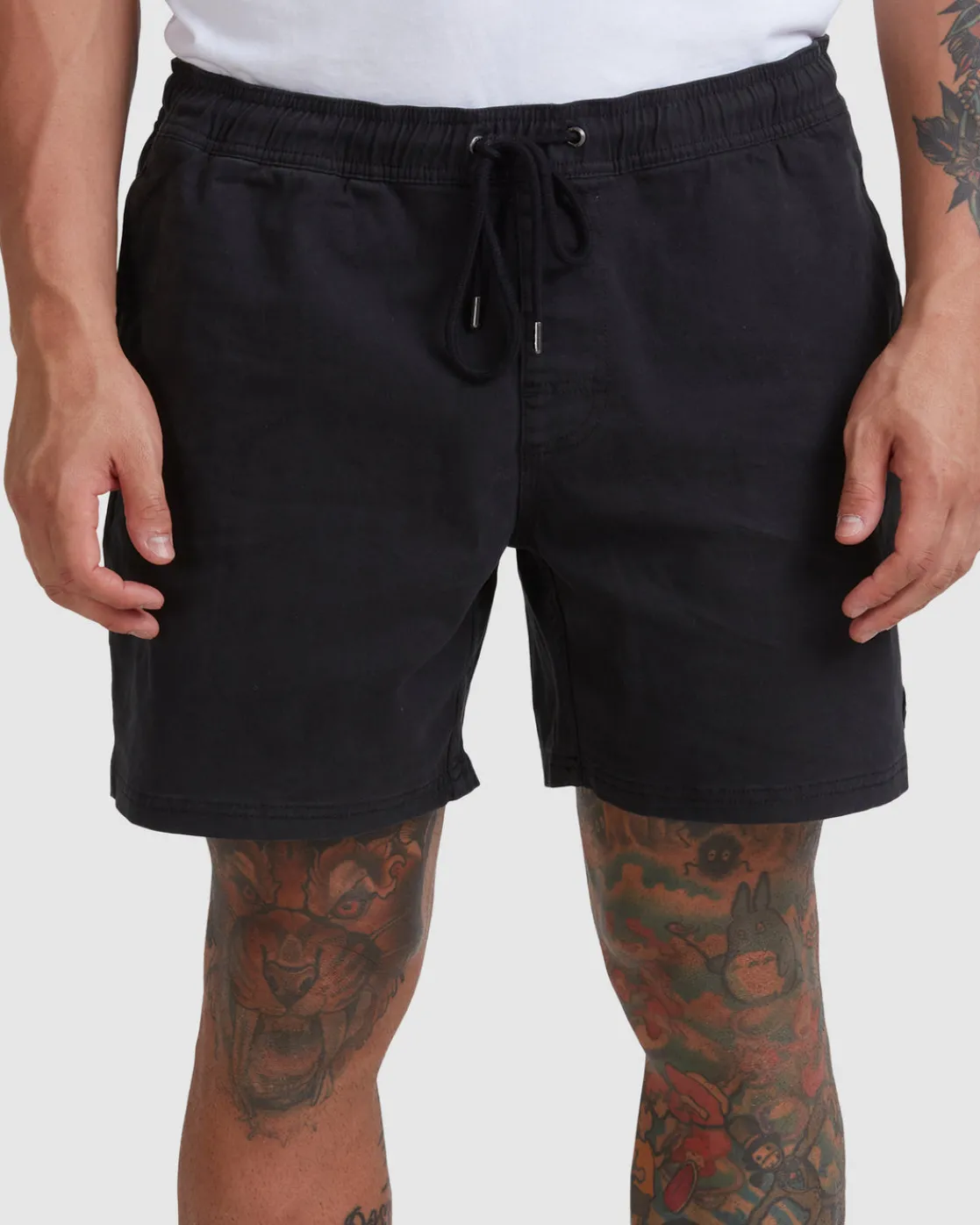 RVCA ESCAPE PRINT 17" SHORTS Black New