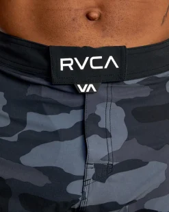 RVCA FIGHT 15