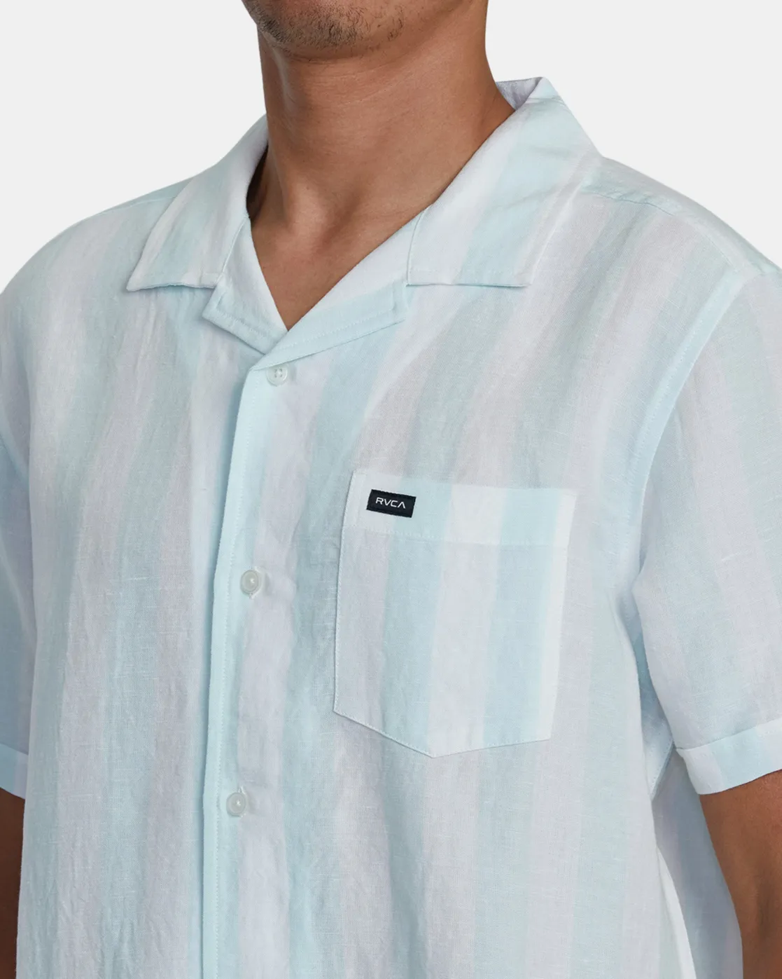 RVCA LOVE STRIPE SHORT SLEEVE SHIRT Light Blue Hot