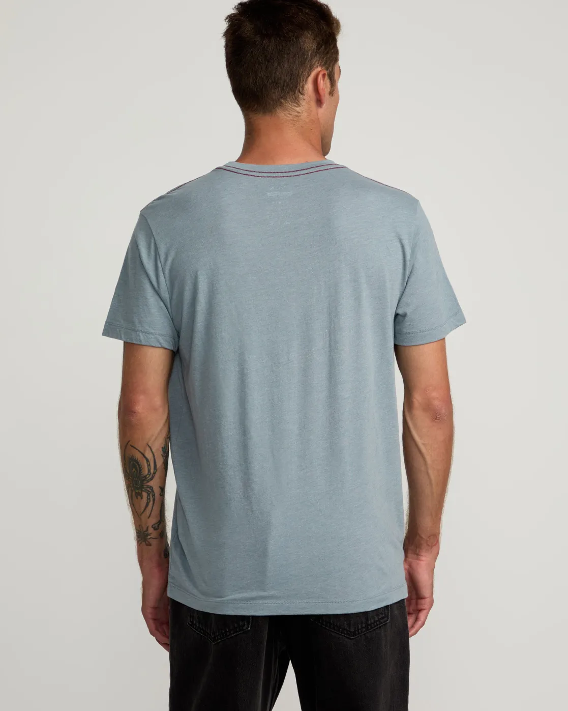 RVCA PEAKS TEE Flint Stone New