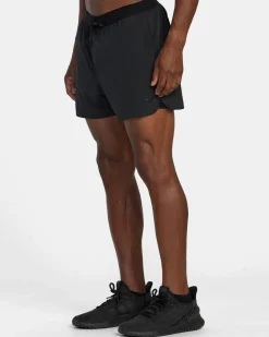 RVCA RUNNER 14