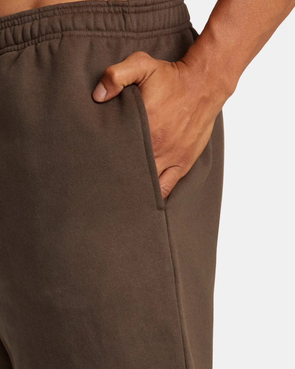 RVCA VA ESSENTIAL 18" SWEAT SHORTS Mocha Outlet