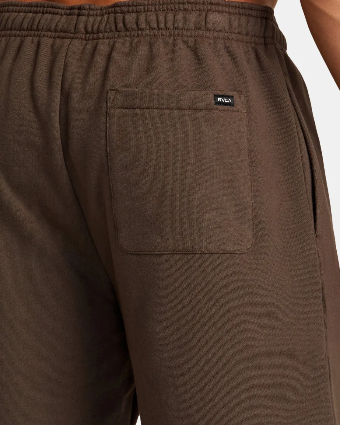 RVCA VA ESSENTIAL 18" SWEAT SHORTS Mocha Outlet