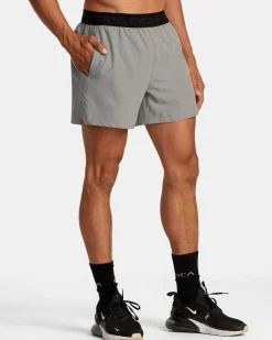 RVCA YOGGER 15