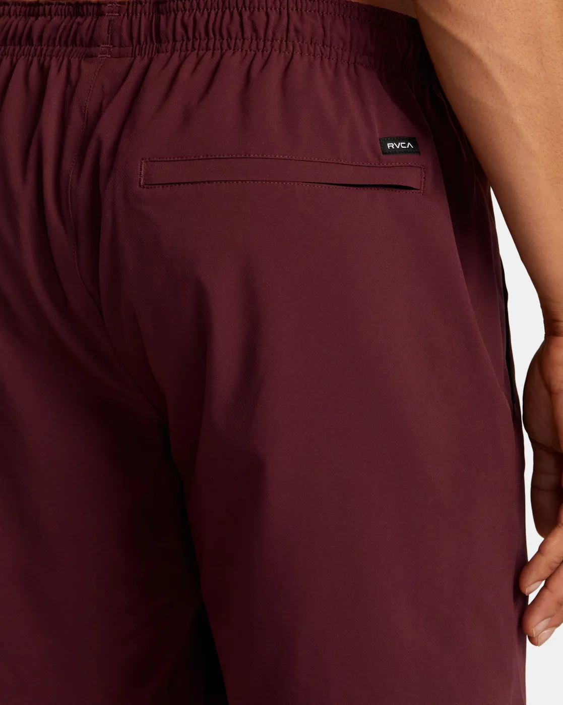 RVCA YOGGER STRETCH 17" ATHLETIC SHORTS Plum Best