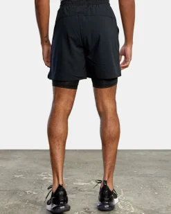 RVCA YOGGER TRAIN 2-IN-1 17