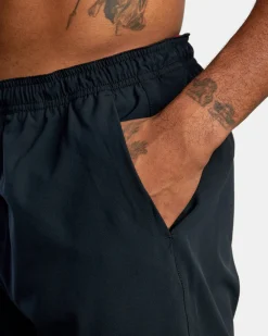RVCA YOGGER TRAIN 2-IN-1 17